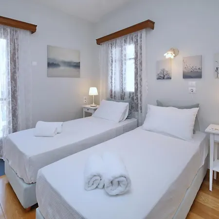 Lägenhet Rodianna House *