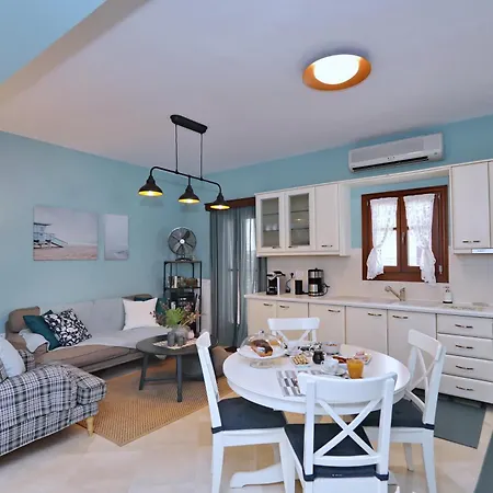 Rodianna House Lägenhet Skopelos stad