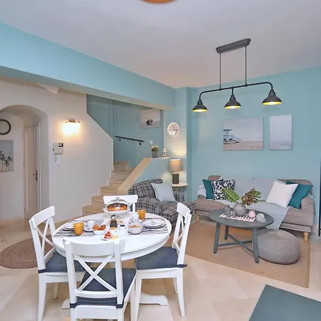 Rodianna House * Skopelos stad